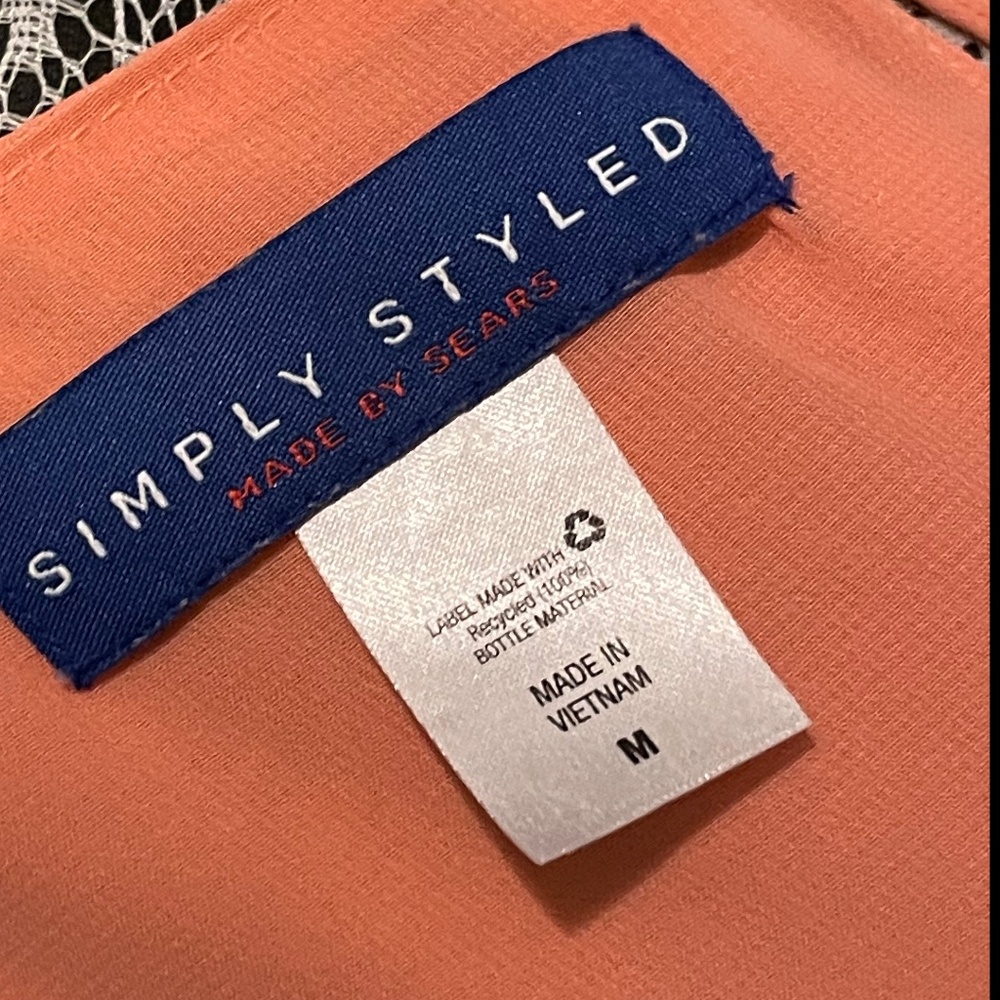Peach Simply Styled Shell - Picture 5 of 5